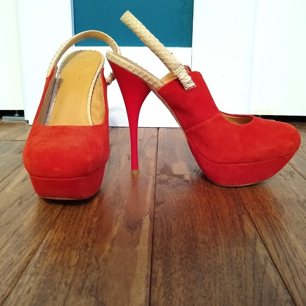 Preloved L.A.M.B Ariel Slingback heels